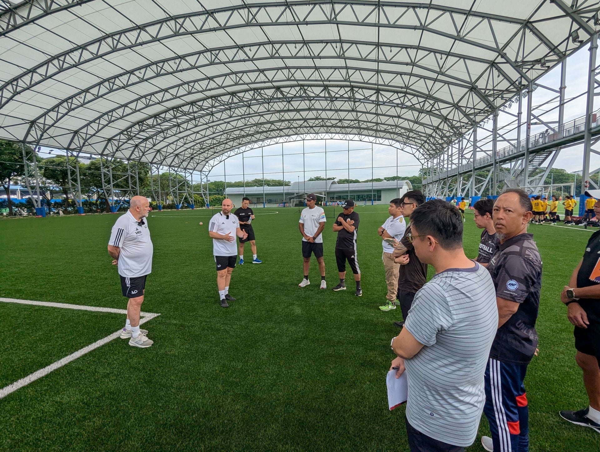 Mike Phelan Coaching visits Singapore
