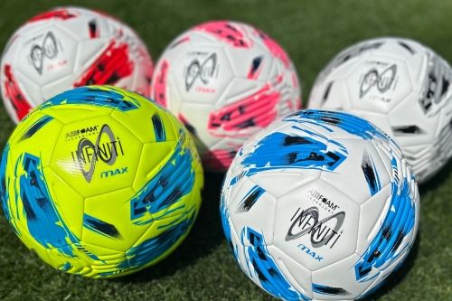 MP MATCH DAY BUNDLE | Training and Match Balls with Pump and Bag