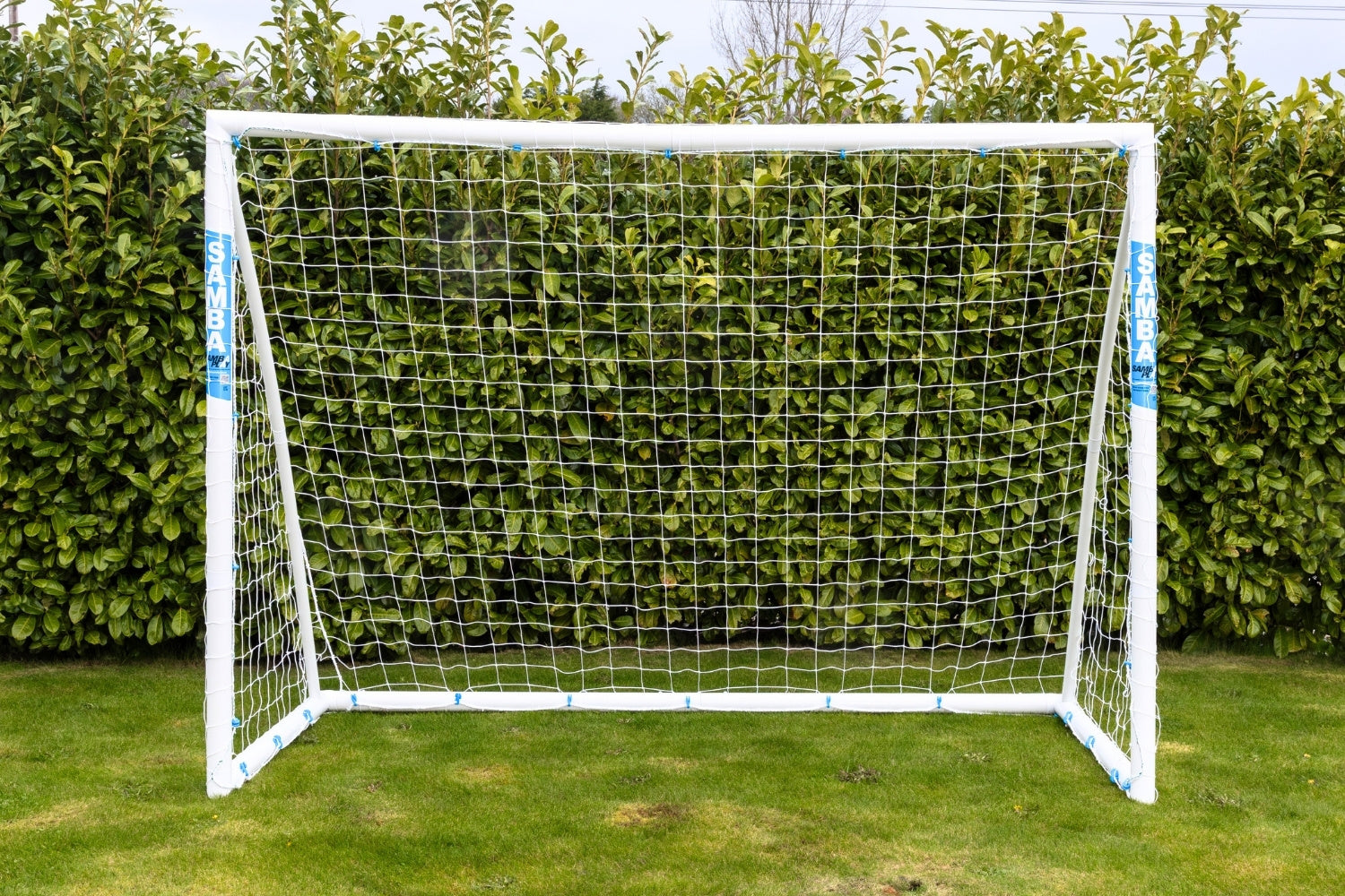 SAMBA PLAY 8ft x 6ft Garden Football Goal