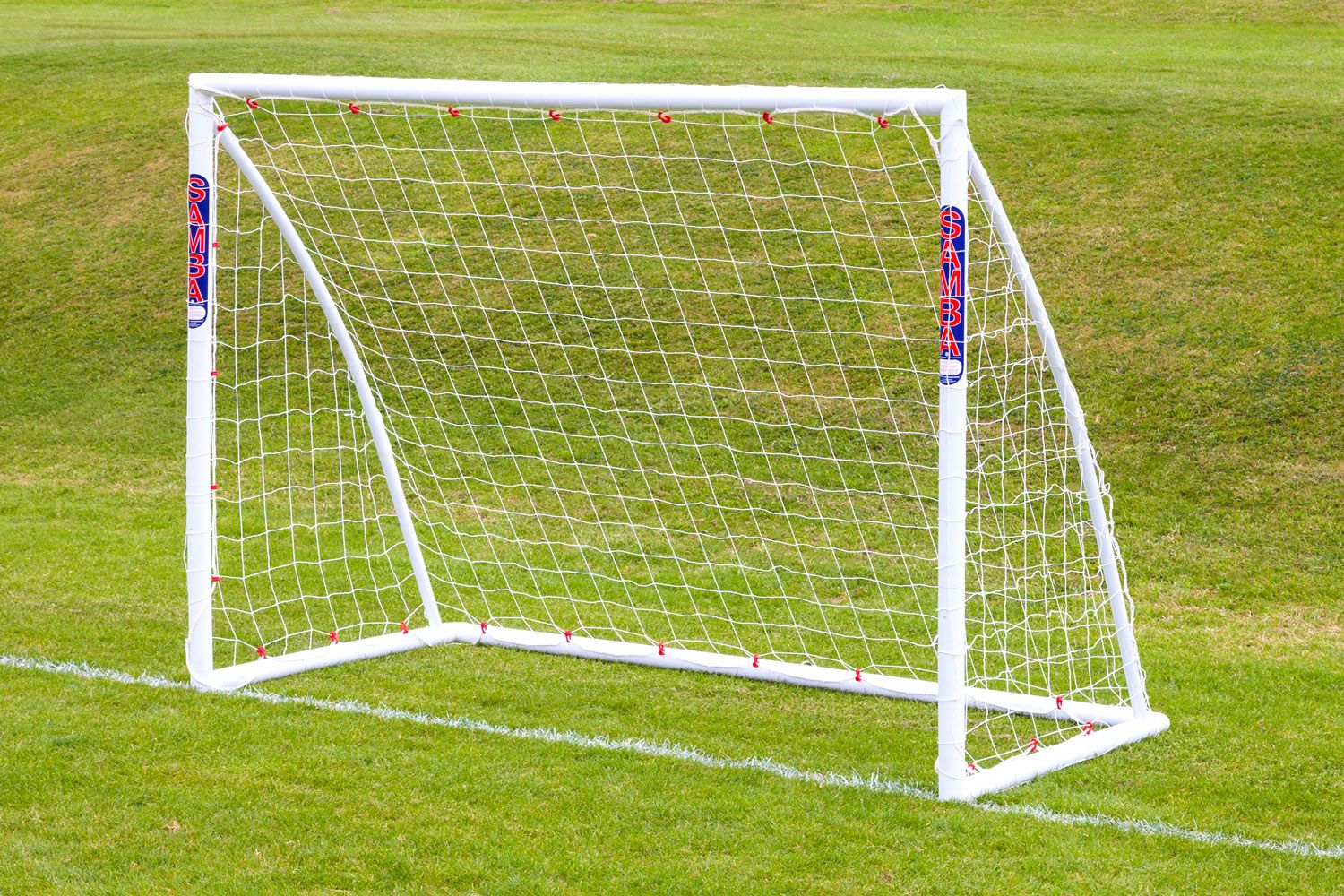 SAMBA SPECIAL OFFER 8ft x 6ft Samba Trainer Goal