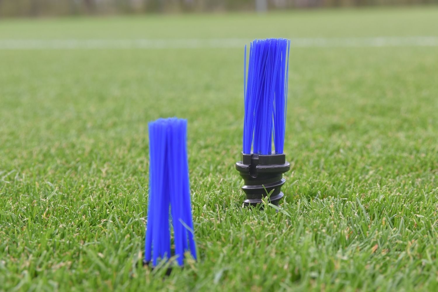Samba Professional Grass Tuft Markers - White Only