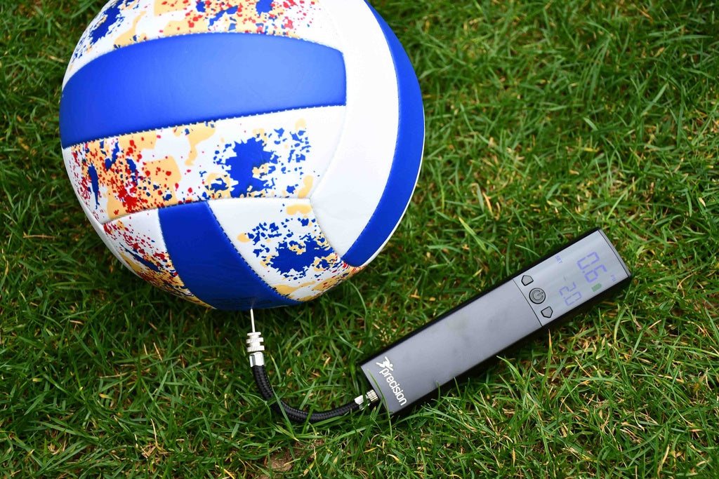 Precision electric ball pump with carry case