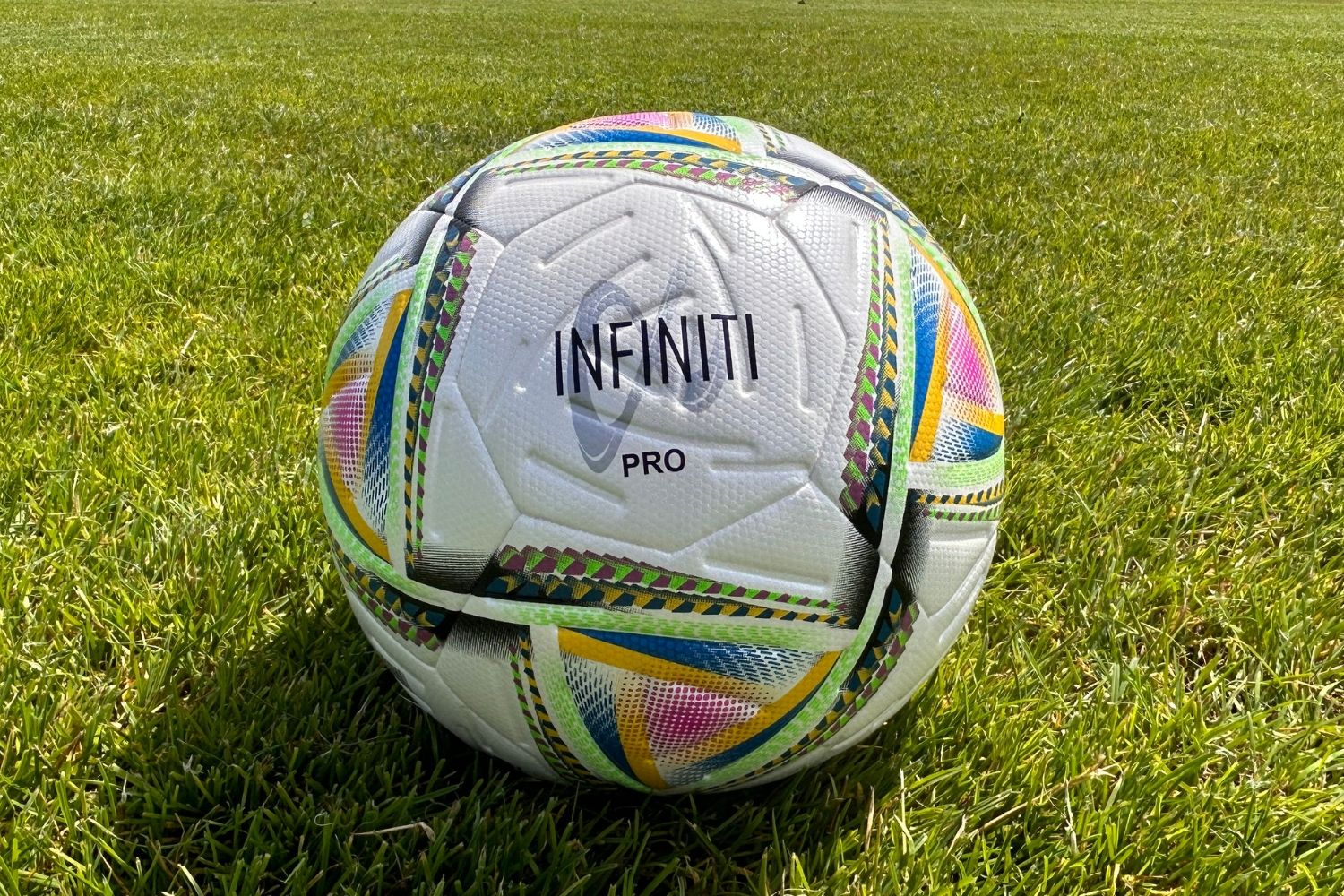 Infiniti Pro Match Ball - FIFA Basic Accredited 2024